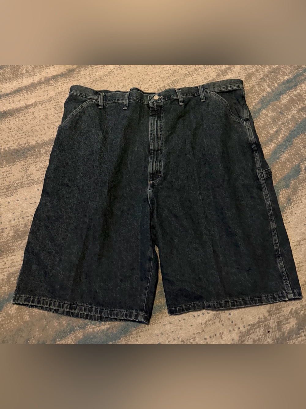Men's Size 48 Wrangler Dark Wash Denim Carpenter Shorts